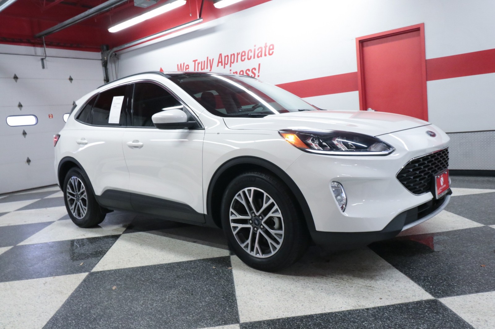 Used Car 2020 Ford Escape  Sel For Sale Under $25,000 In Austin, Texas
