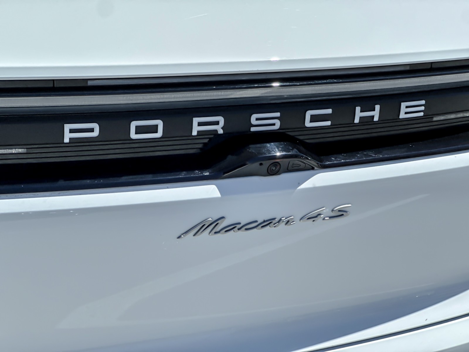 Used 2025 White Porsche Electric 4S image 28