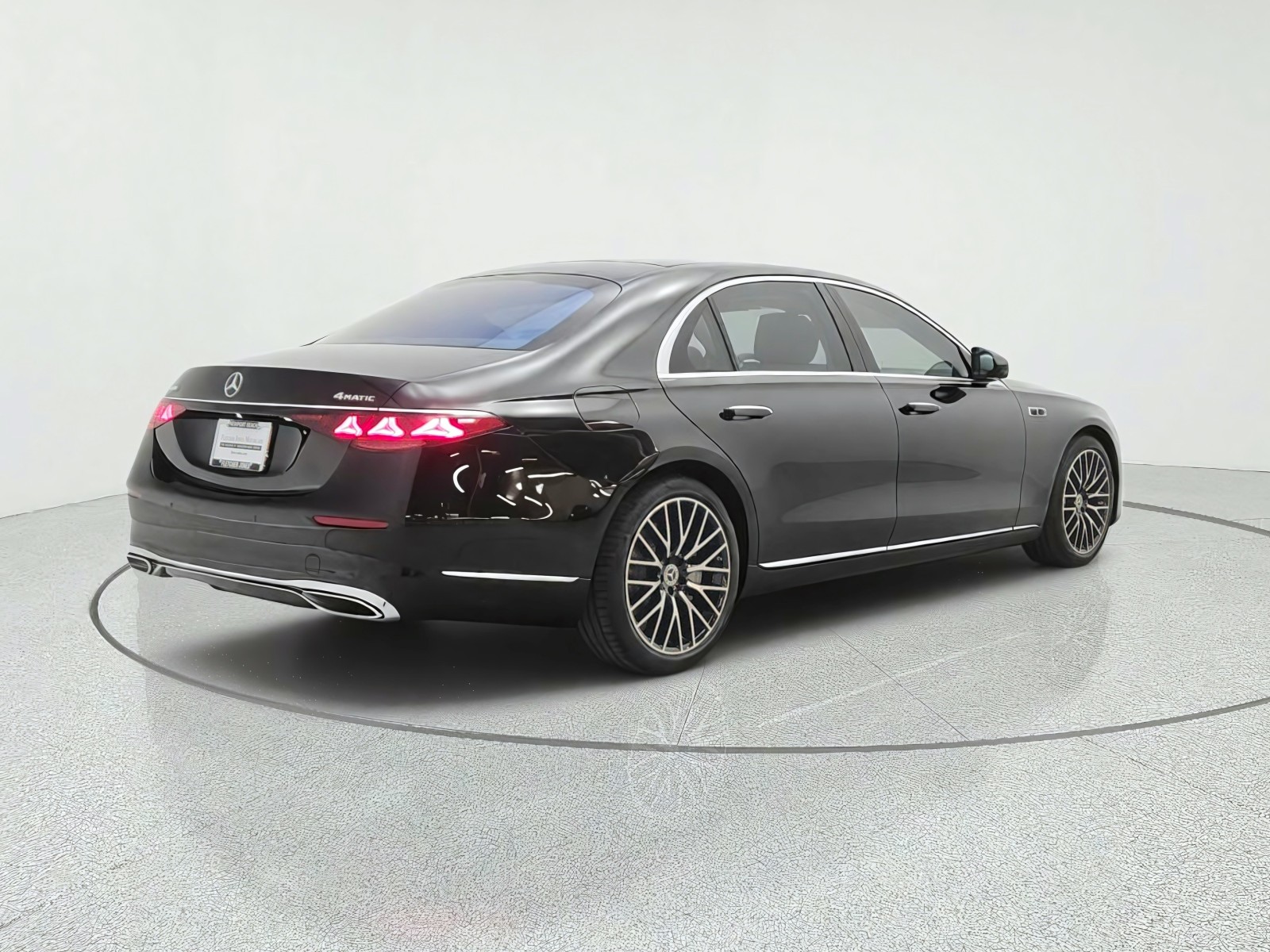 New 2027 Black Mercedes-Benz S 500 4MATIC® Sedan image 5