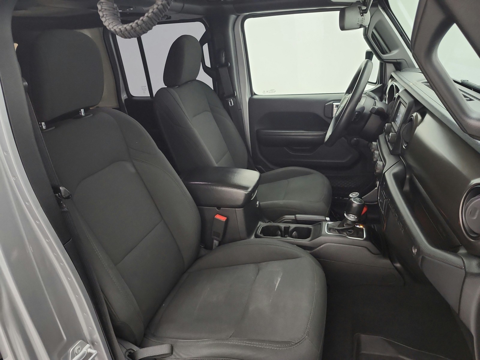 Used 2018 Billet Silver Metallic Clearcoat Jeep Sport 4x4 image 20