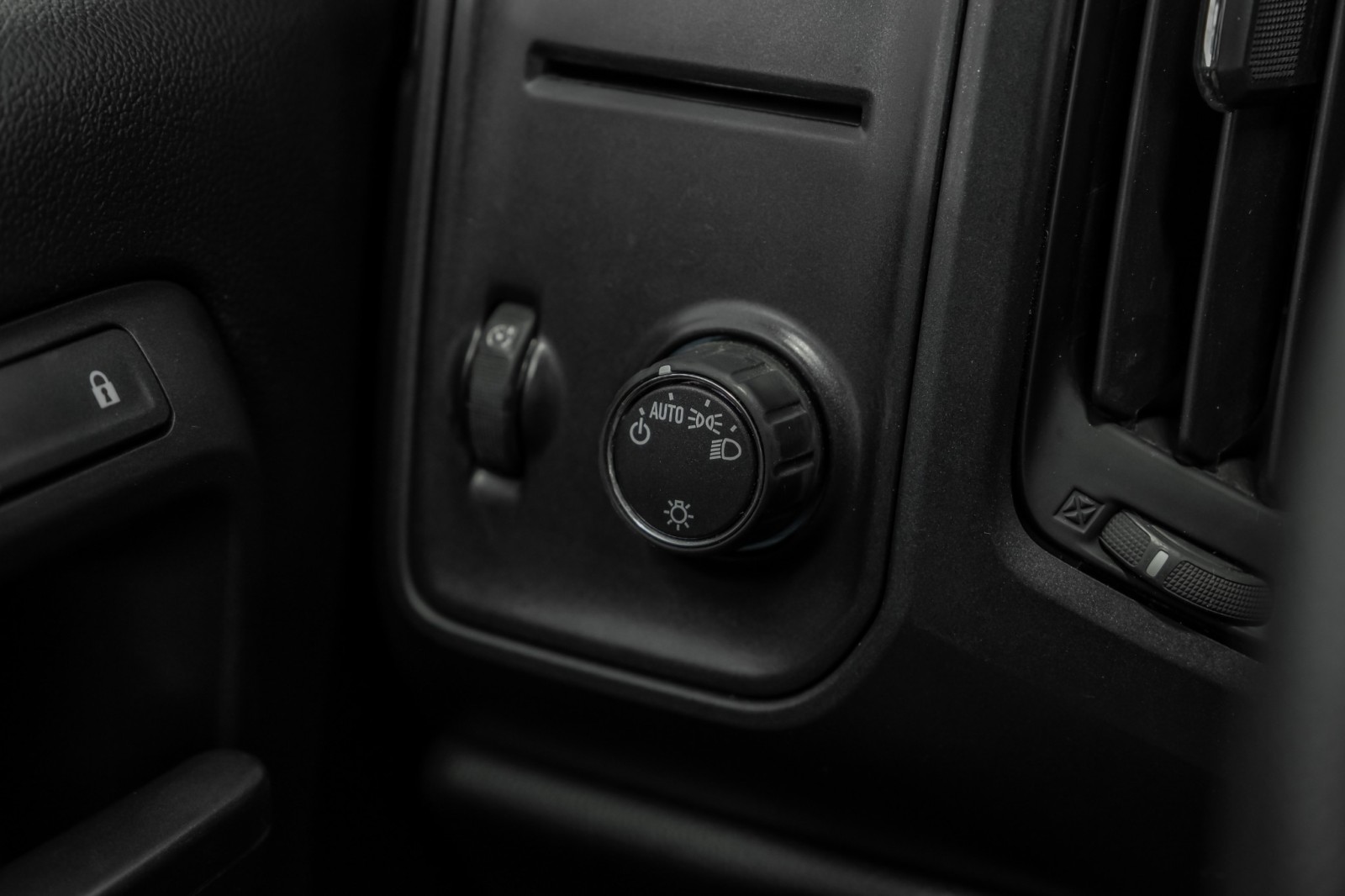 2017 GMC Sierra 1500 REGULAR CAB AUTOMATIC CRUISE CONTROL STEERING WHEE 22
