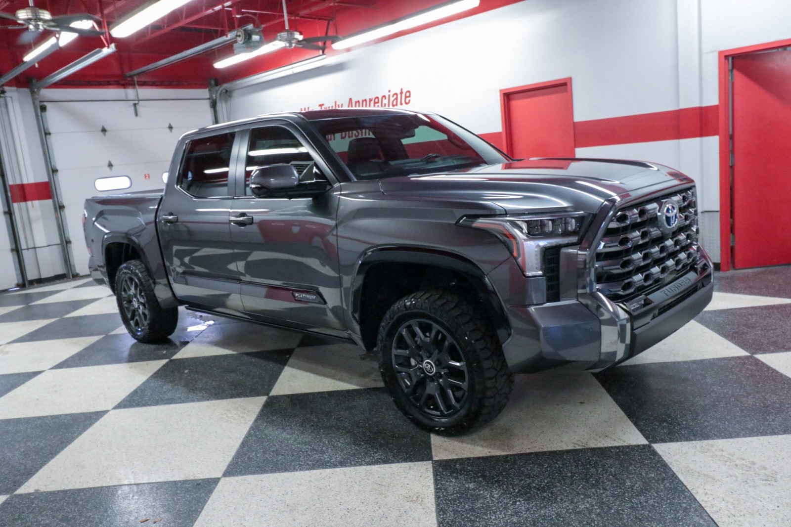 Used Car 2024 Toyota Tundra 4wd  Platinum For Sale Under $60,000 In Austin, Texas