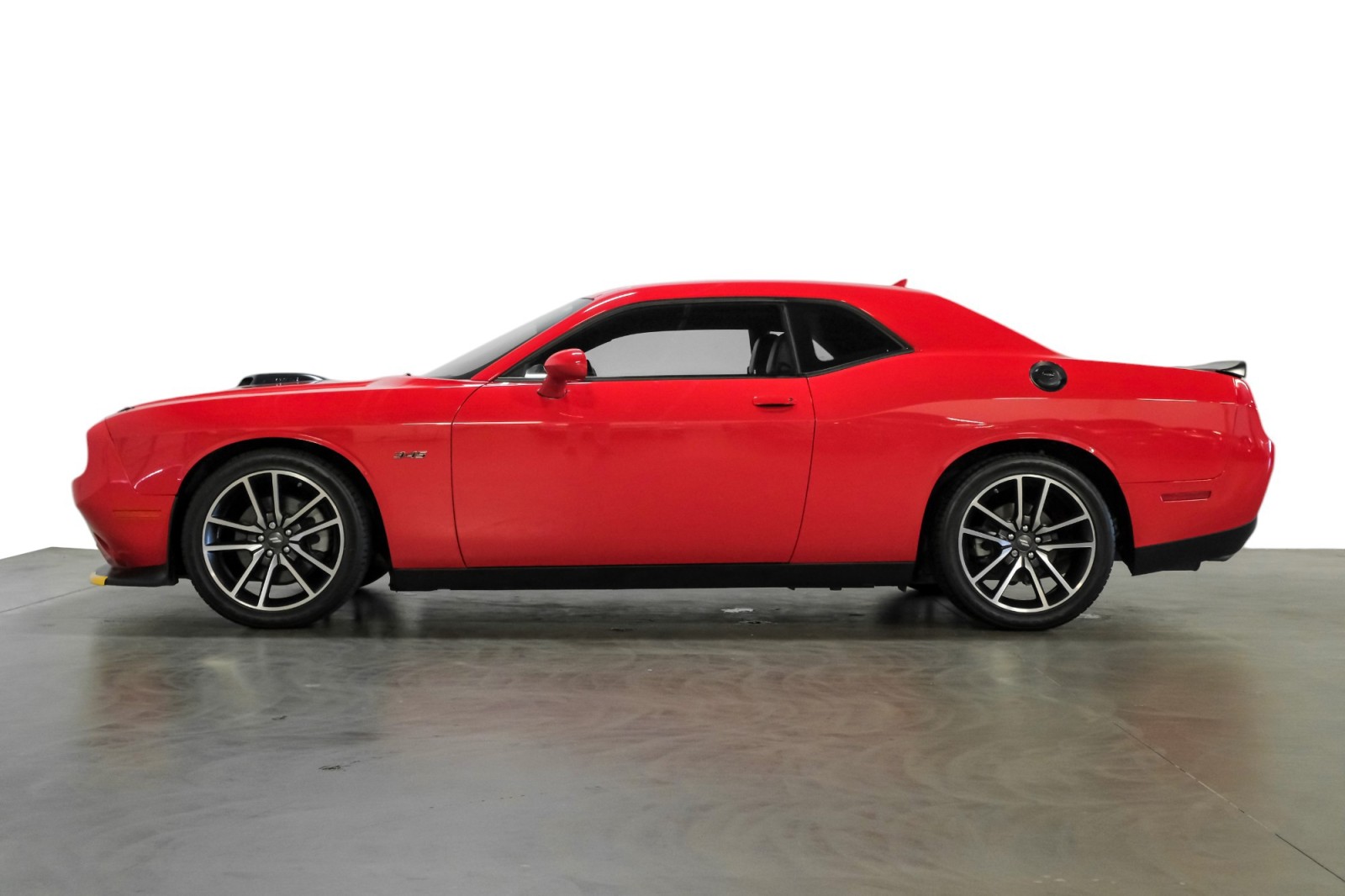 2023 Dodge Challenger R/T Shaker PlusPkg TechPkg Sunroof AutoTrans 9