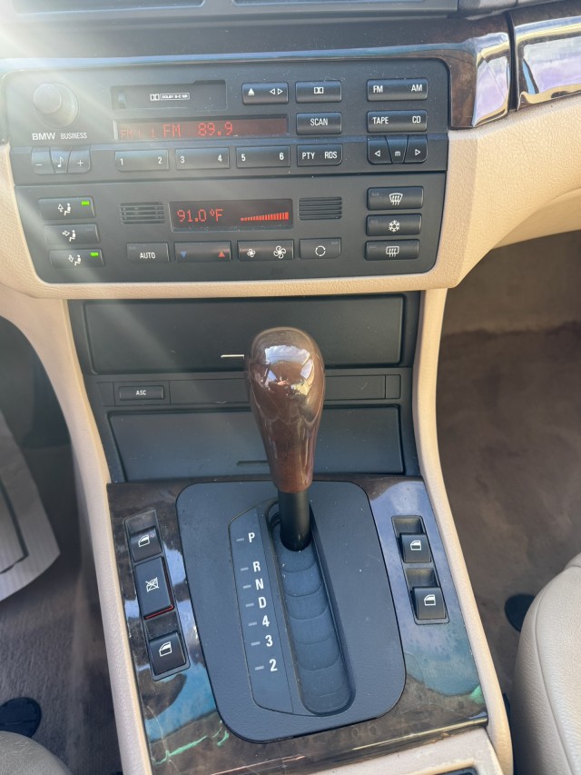 1999 BMW 3 Series 323i Sedan in , 