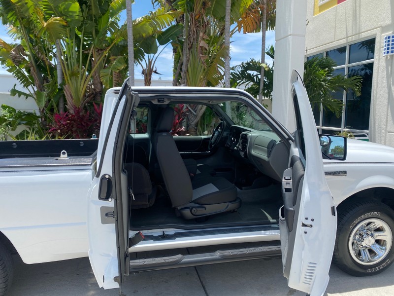 2011 Ford Ranger XLT LOW MILES 44,686 in ,