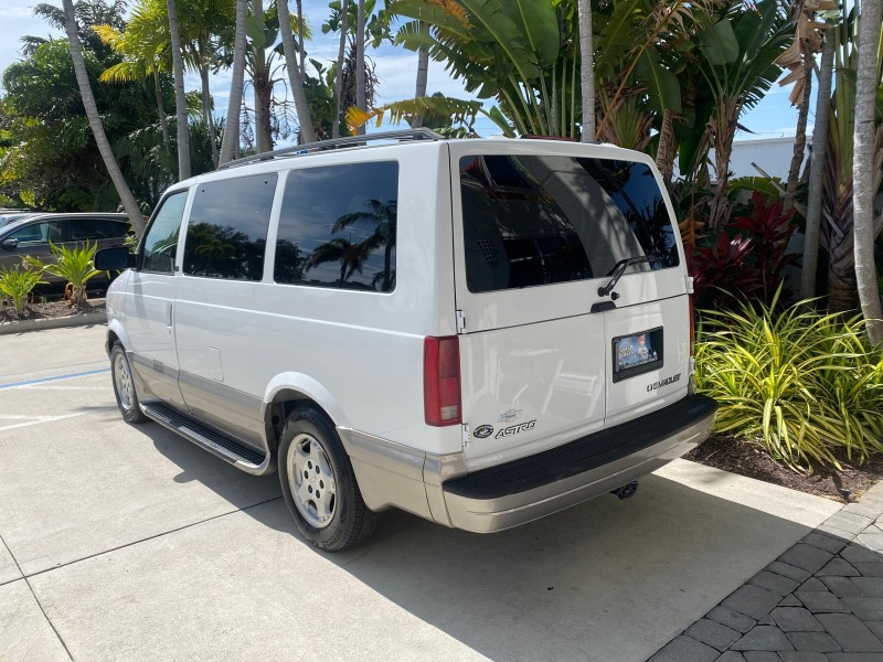 2005 Chevrolet Astro Passenger LT LOW MILES 67,376 1 OWNER in , 