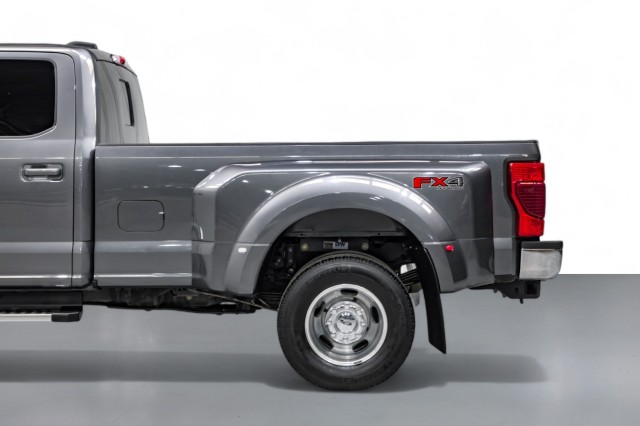 2022 Ford F-350 LARIAT 11