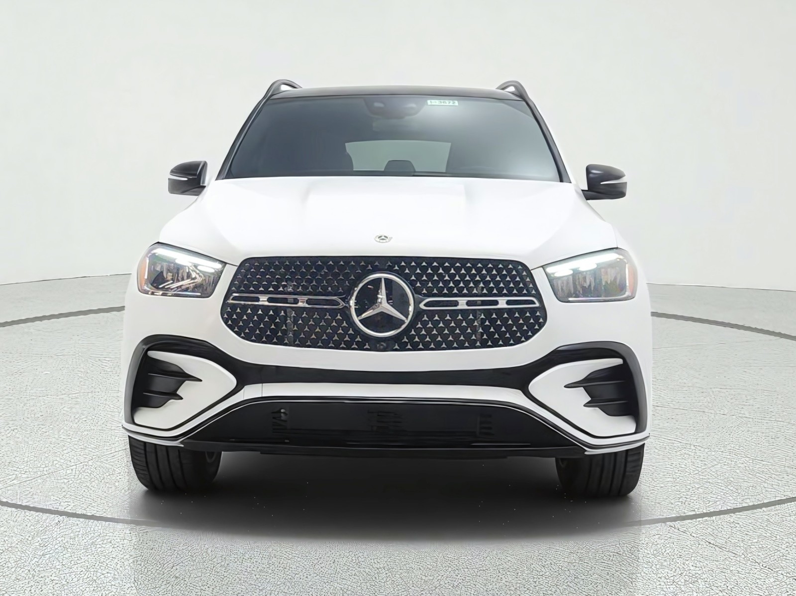 New 2026 MANUFAKTUR Moonlight White magno Mercedes-Benz GLE 450 4MATIC® SUV image 2