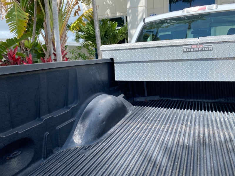 2005 Ford F-150 PU STX LOW MILES 18,931 in , 