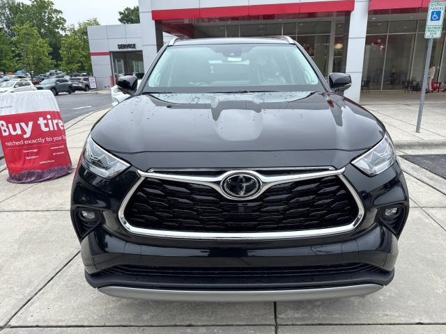 ToyotaHighlander2