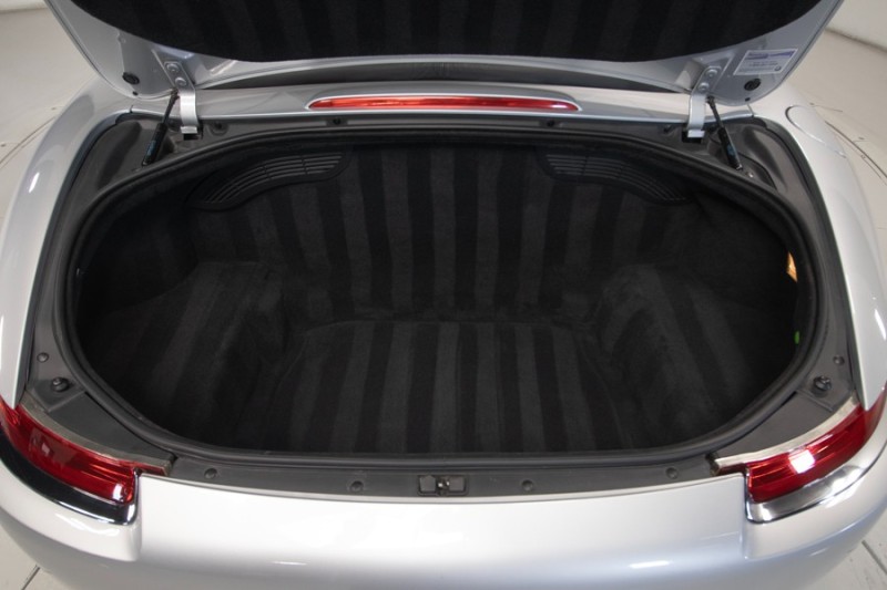 2001 BMW Z8 Z8 *WE HAVE EVERY SERVICE RECORD BACK TO 2004* *IMMACULATE* in , 