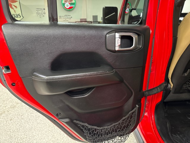 2018 Jeep Wrangler Unlimited Rubicon Custom V6 4WD 6SPEED-MT in , 