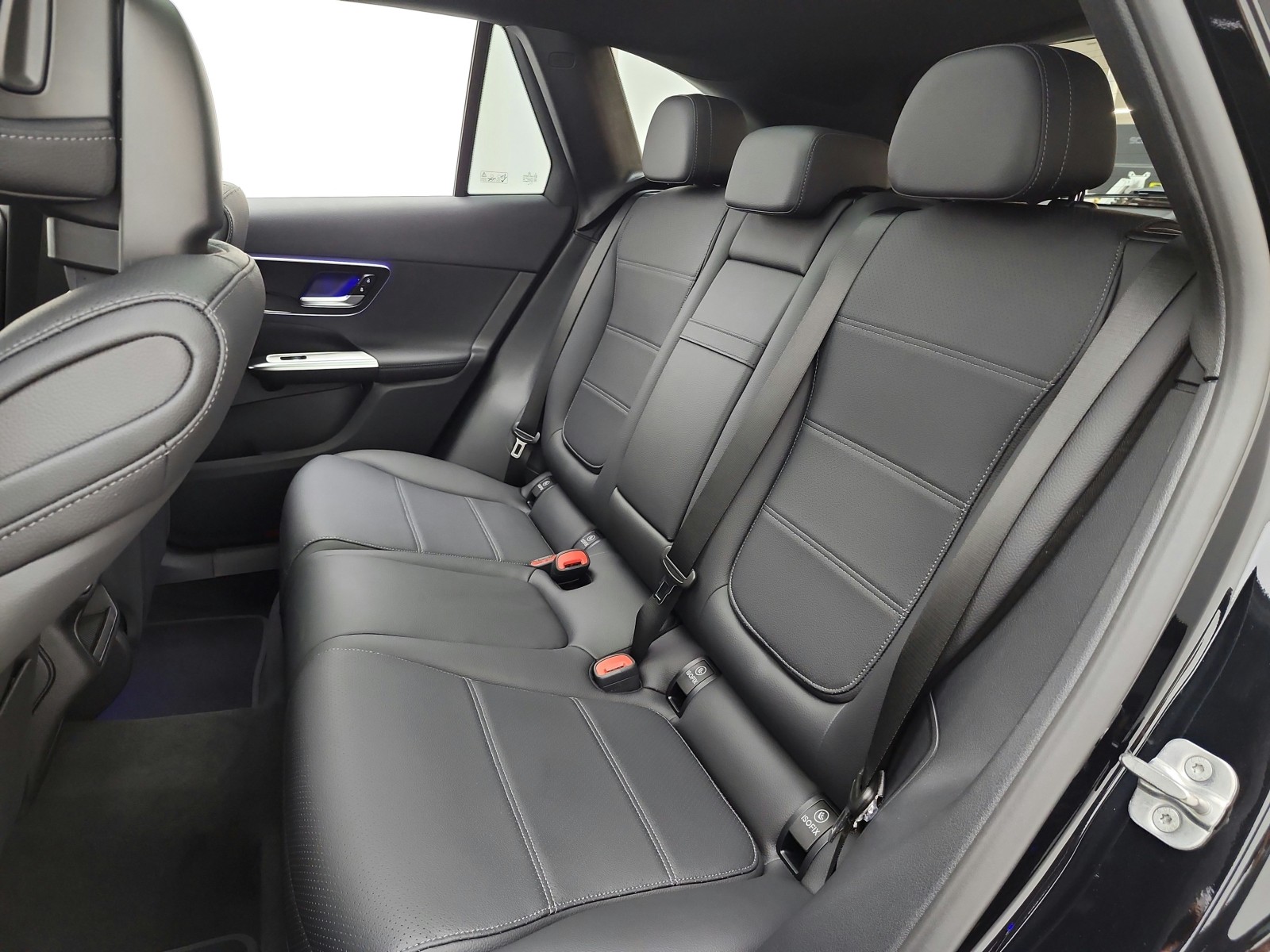 New 2026 Black Mercedes-Benz GLC 300 SUV image 11