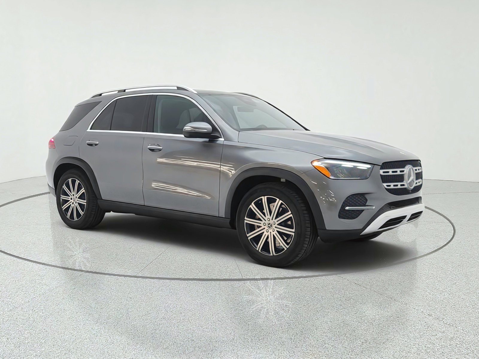 New 2026 Selenite Grey Metallic Mercedes-Benz GLE 350 4MATIC® SUV image 3