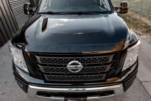 2021 Nissan Titan SV 44