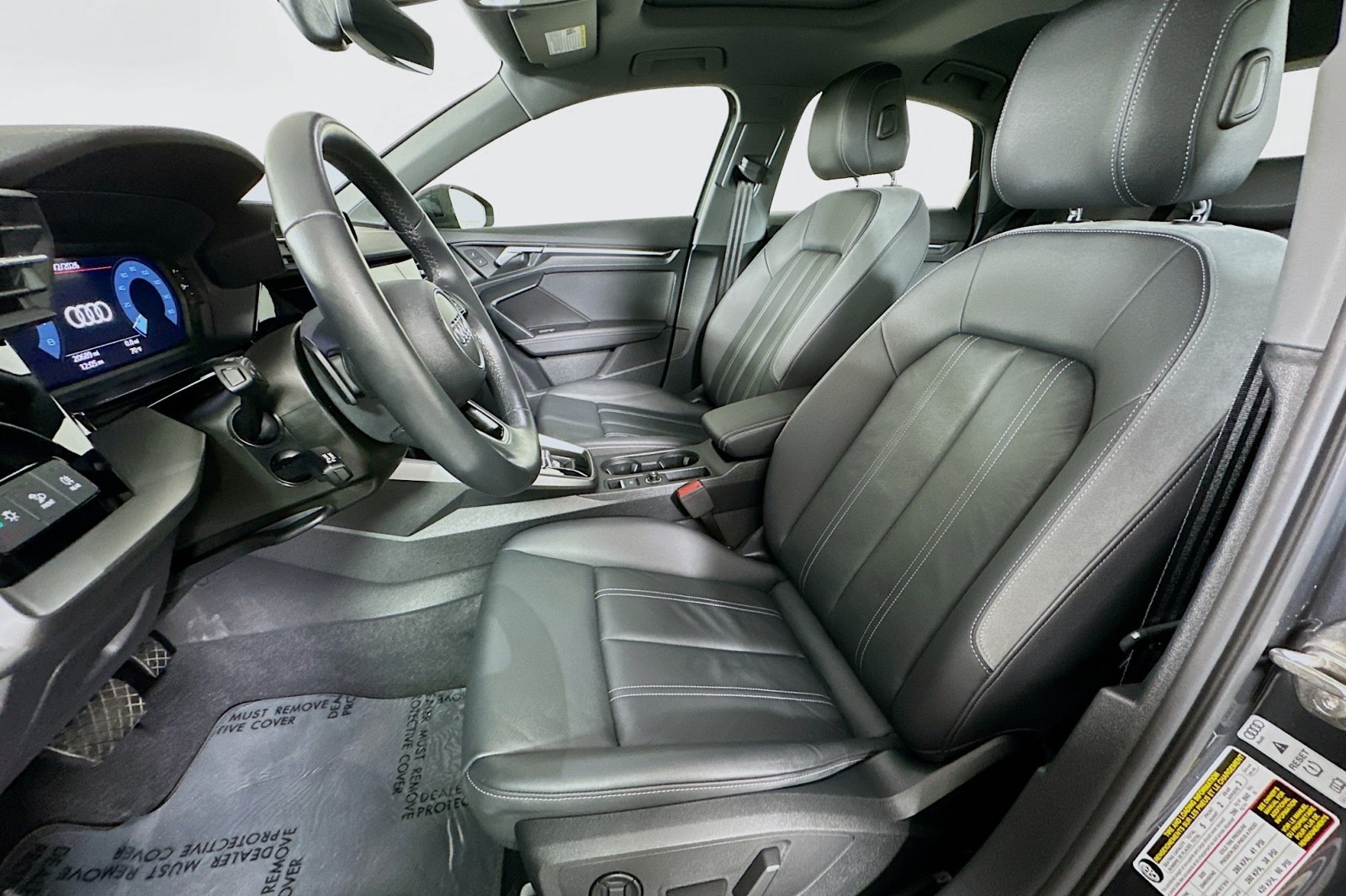 Used 2023 Manhattan Gray Metallic Audi Premium image 18