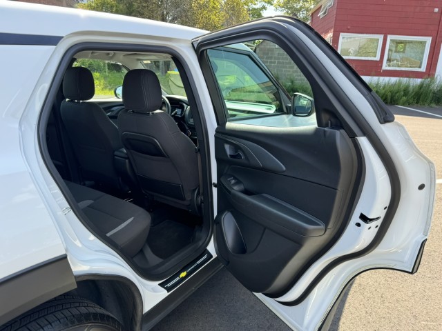 2021 Chevrolet Trailblazer LS 17