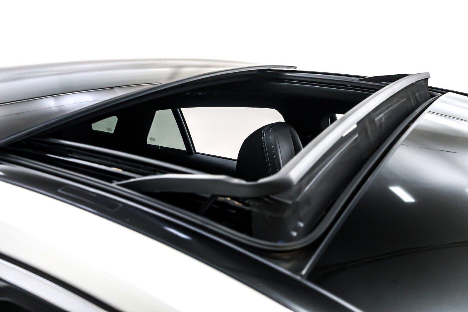 Certified Used 2021 designo Diamond White Metallic Mercedes-Benz AMG® GLE 53 4MATIC Coupe image 23