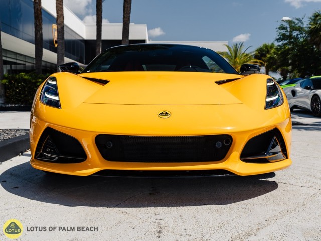 Lotus Emira