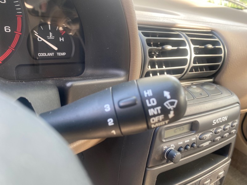 1995 Saturn SL LOW MILES 70,805 in ,