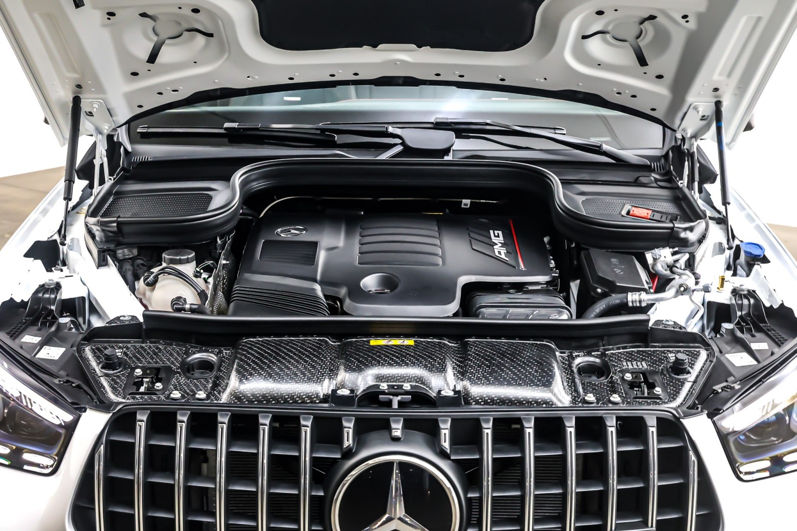 New 2026 Polar White Mercedes-Benz AMG® GLE 53 image 11