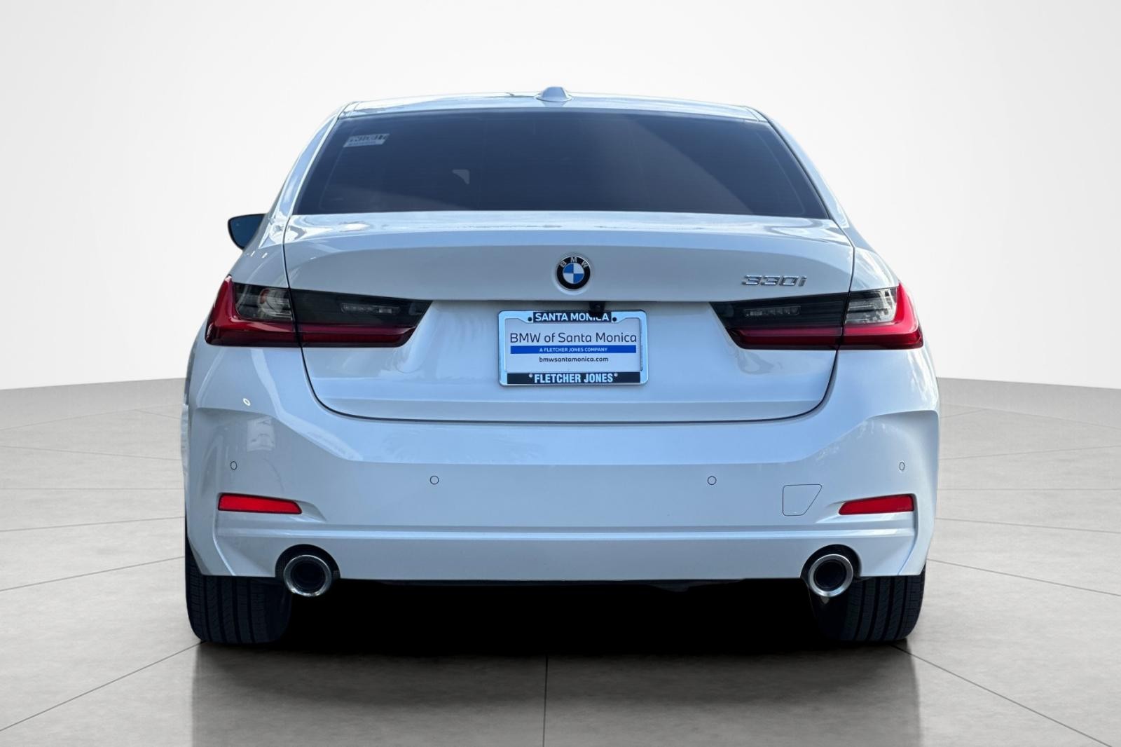Used 2023 Mineral White Metallic BMW 330i image 4