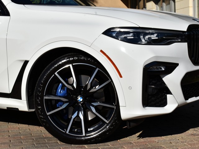 2021 BMW X7 M Sport Executive Pkg. Luxury Seating Pano Moonroo 6