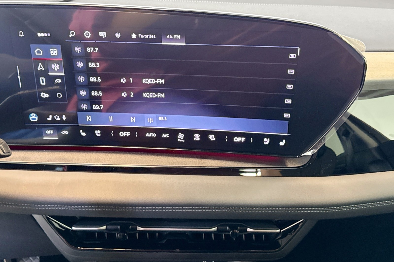 New 2025 Manhattan Gray Metallic Audi Premium Plus quattro image 13