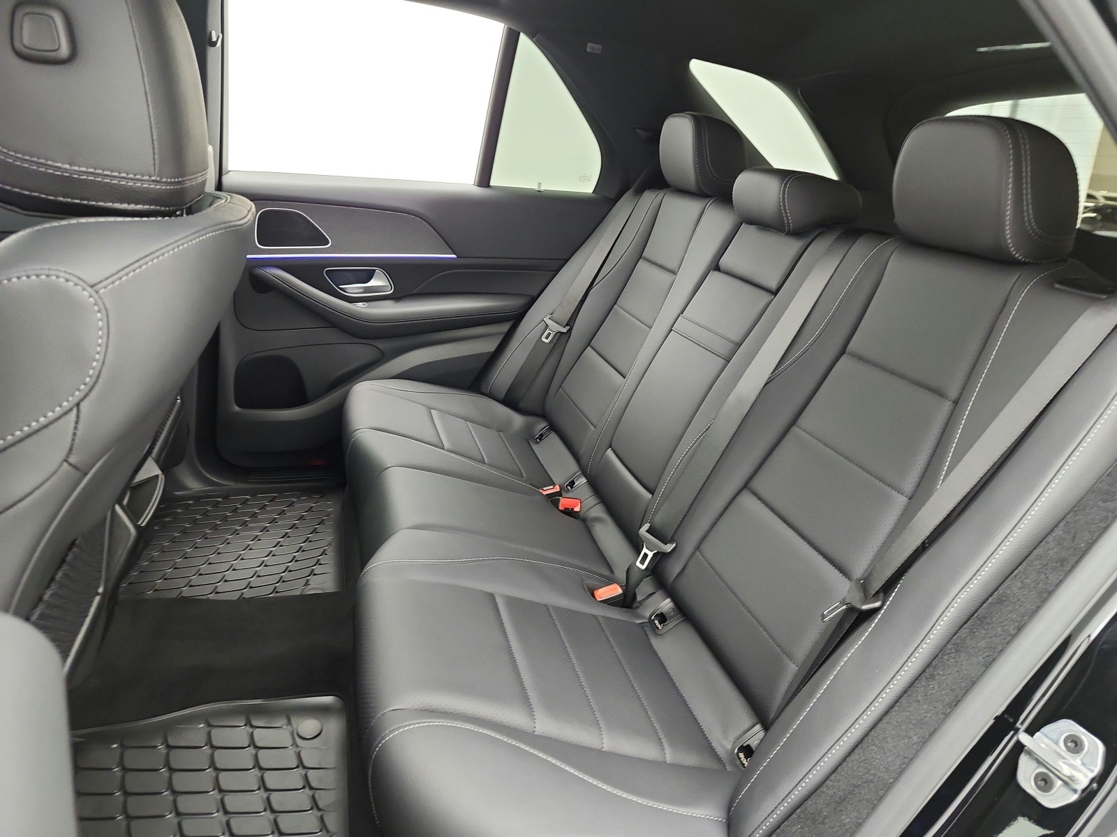New 2026 Black Mercedes-Benz GLE 350 image 11