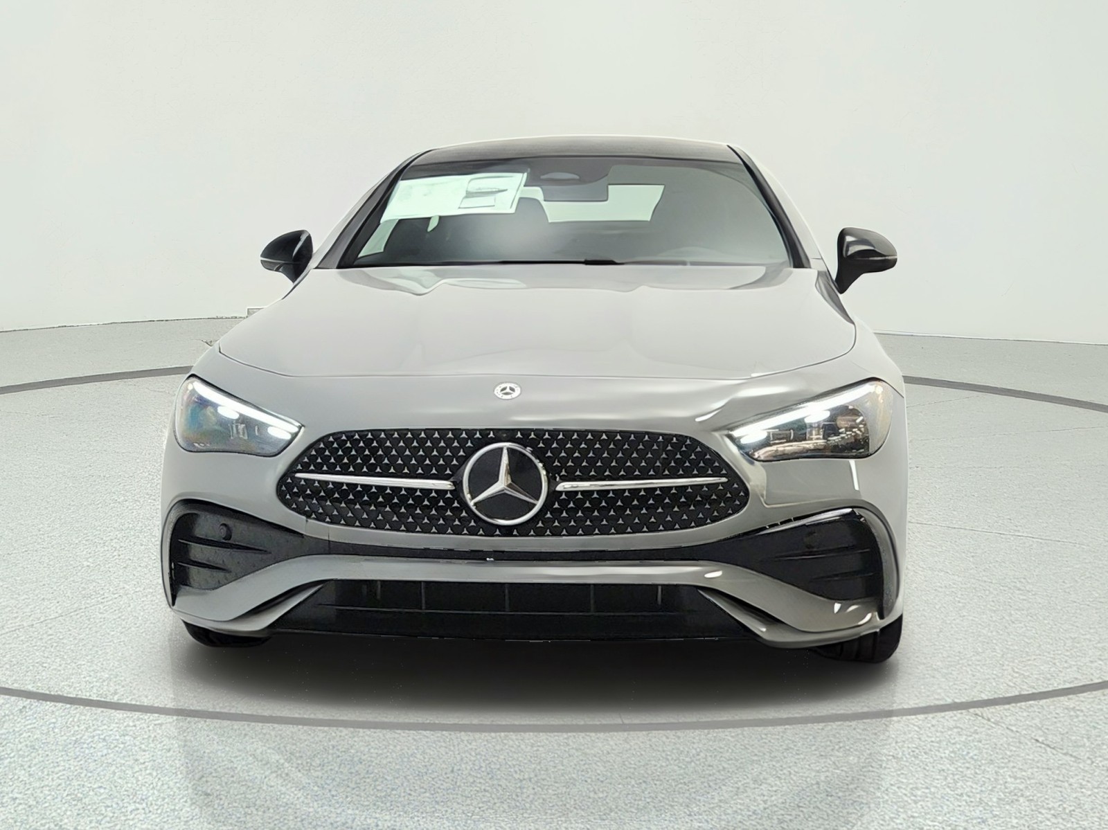 New 2027 MANUFAKTUR Alpine Grey Metallic Mercedes-Benz CLE 300 4MATIC® Coupe image 2