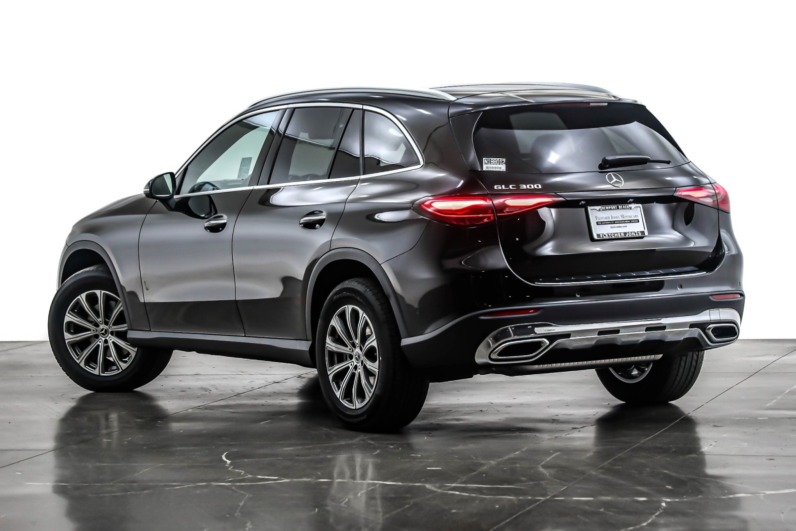 New 2026 Black Mercedes-Benz GLC 300 SUV image 12