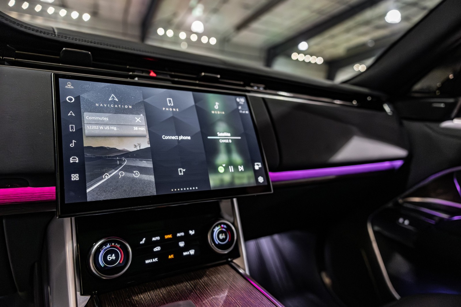 Used Car 2023 Land Rover Range Rover  Se For Sale Under $110,000 In Boerne, Texas