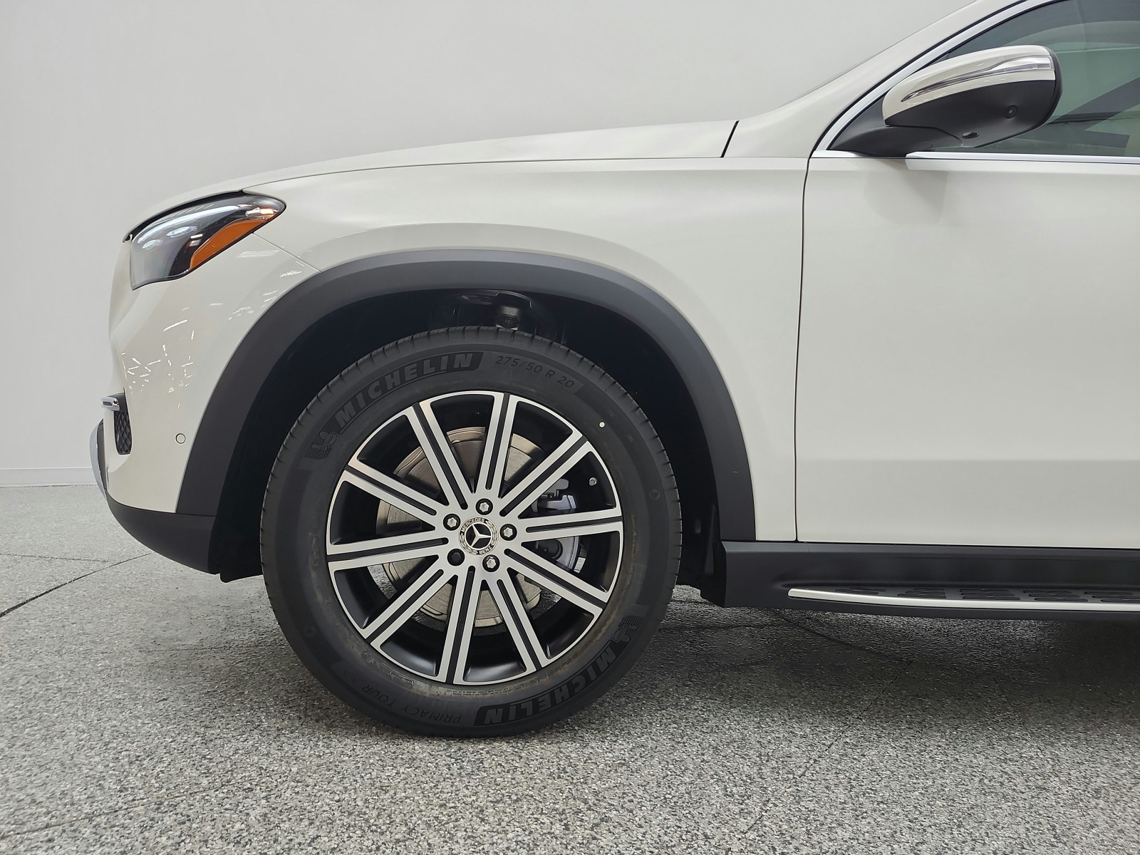 New 2026 Polar White Mercedes-Benz GLE 350 image 16