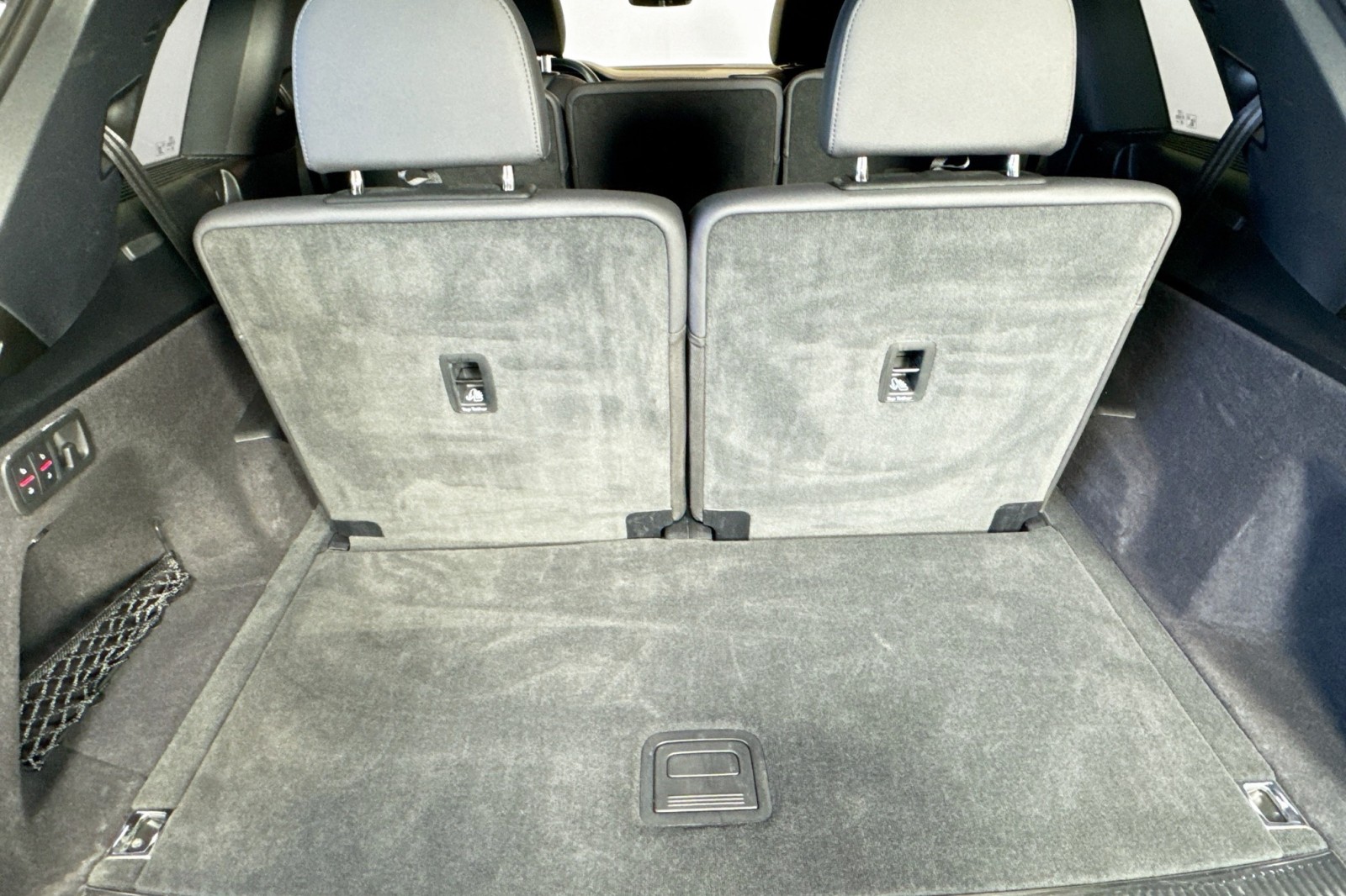 Used 2025 Carrara White Audi Premium Plus image 25