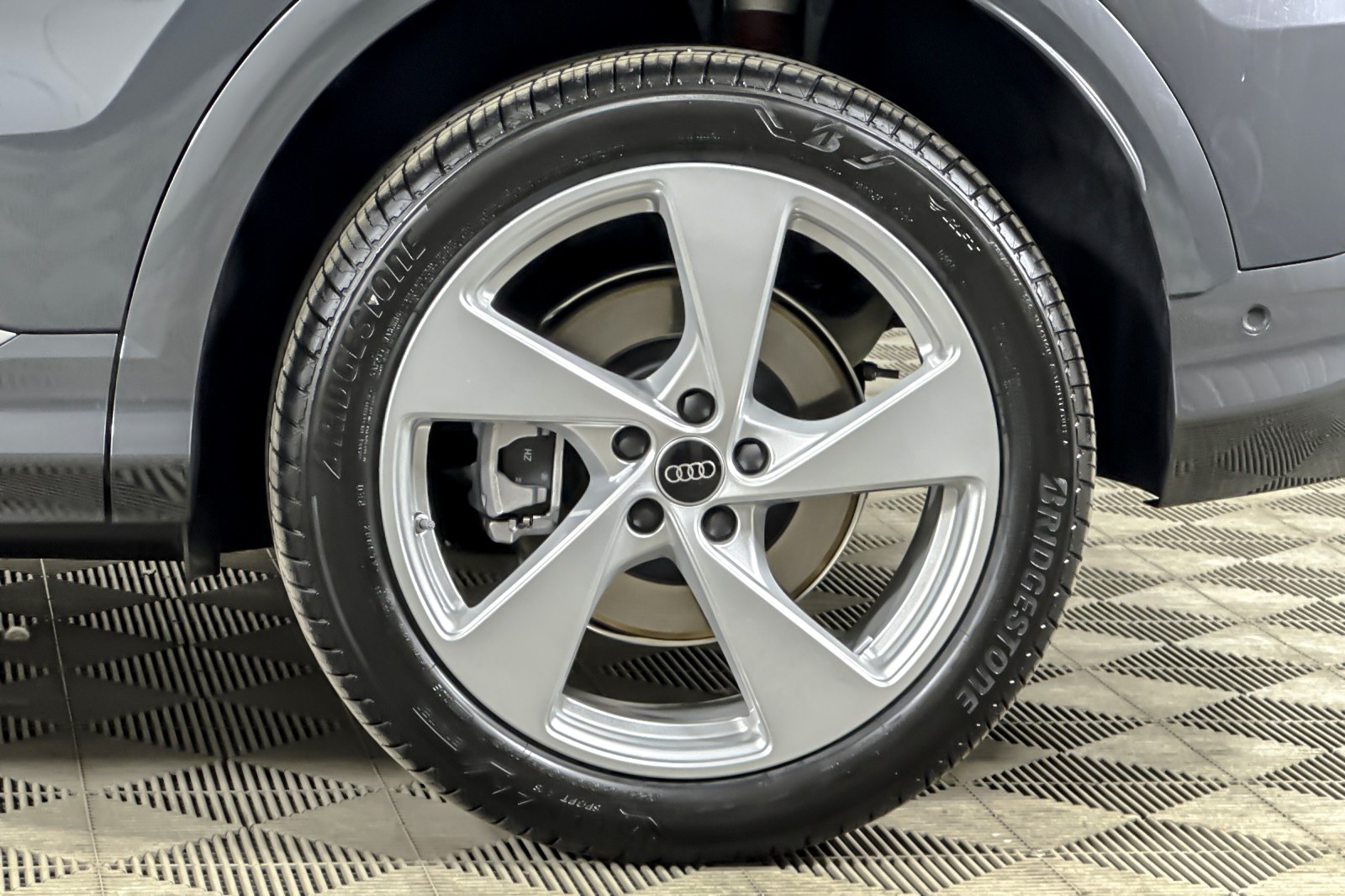 New 2026 Tambora Gray Metallic Audi Premium Plus 2.0 TFSI quattro image 23