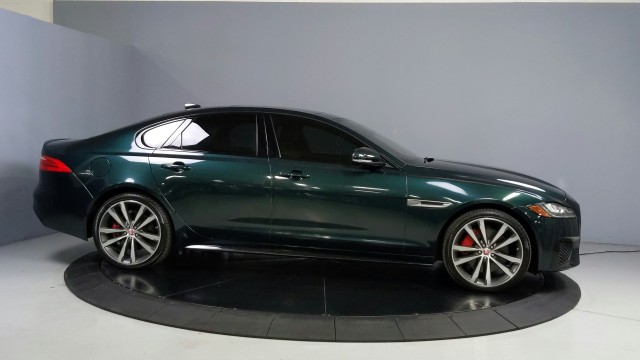 2016 Jaguar XF S 7