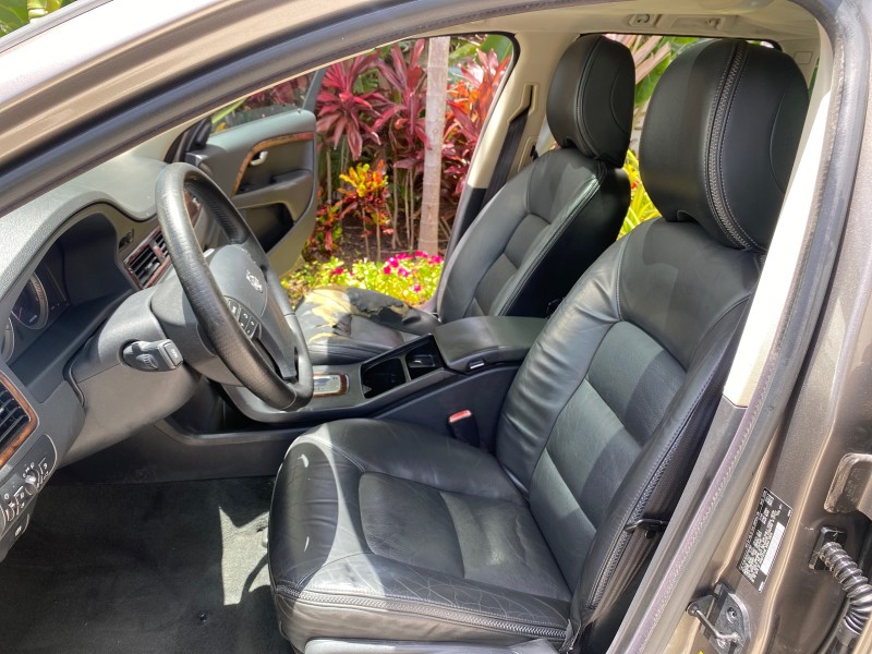 2009 Volvo XC70 3.0T AWD WAGON LOW MILES 78683 in , 