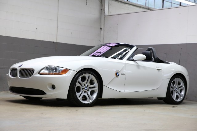 2004 BMW Z4 3.0i in Plainview,