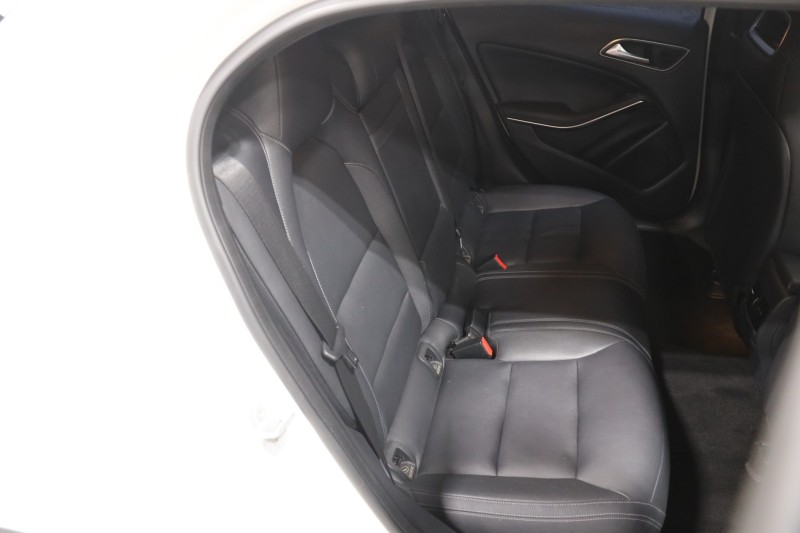 2015 Mercedes-Benz GLA 45 AMG 4MATIC w/Performance Pkgs 4dr Suv in , 