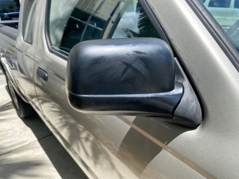 2004 Nissan Frontier 2WD XE LOW MILES 70,694 PU in , 