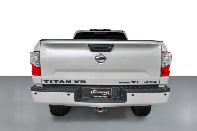 2018 Nissan Titan XD SL 7