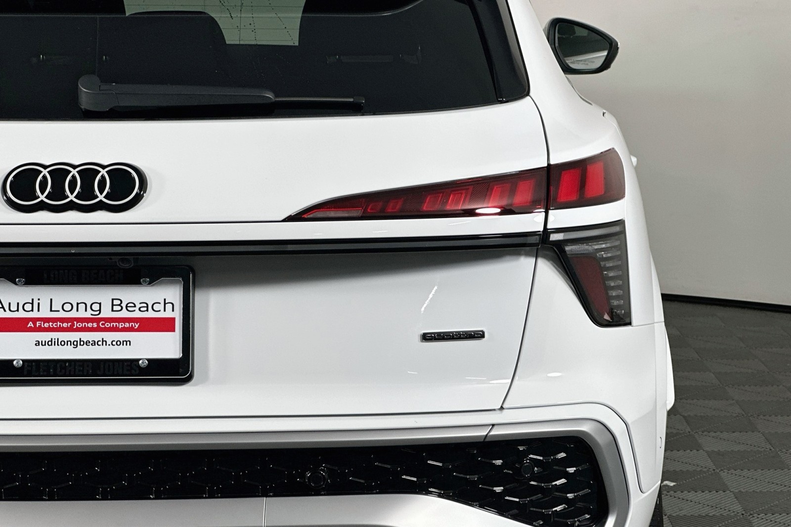 New 2026 Arkona White Audi S line image 13
