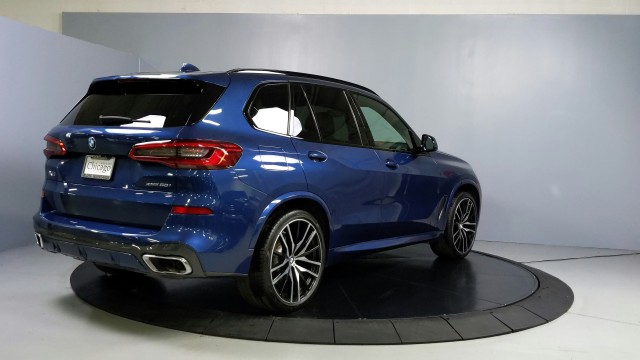 2019 BMW X5 xDrive50i 6