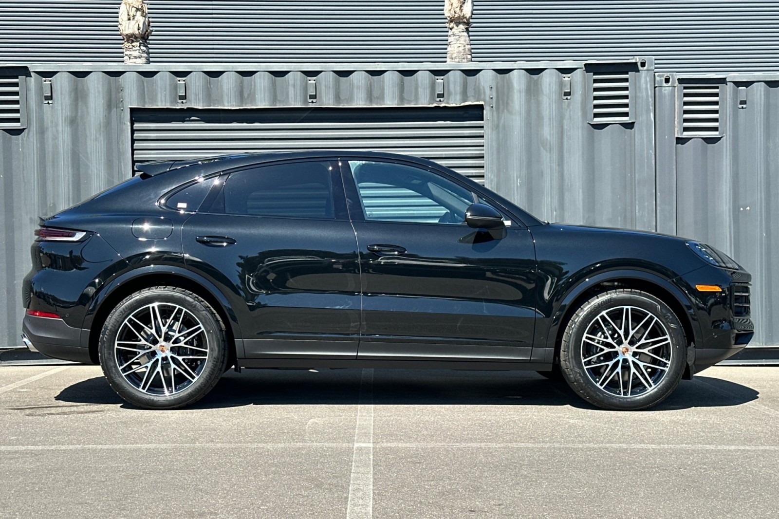New 2026 Chromite Black Metallic Porsche  image 9