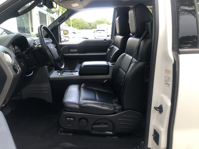 2004 Ford F-150 Lariat LOW MILES in pompano beach, Florida