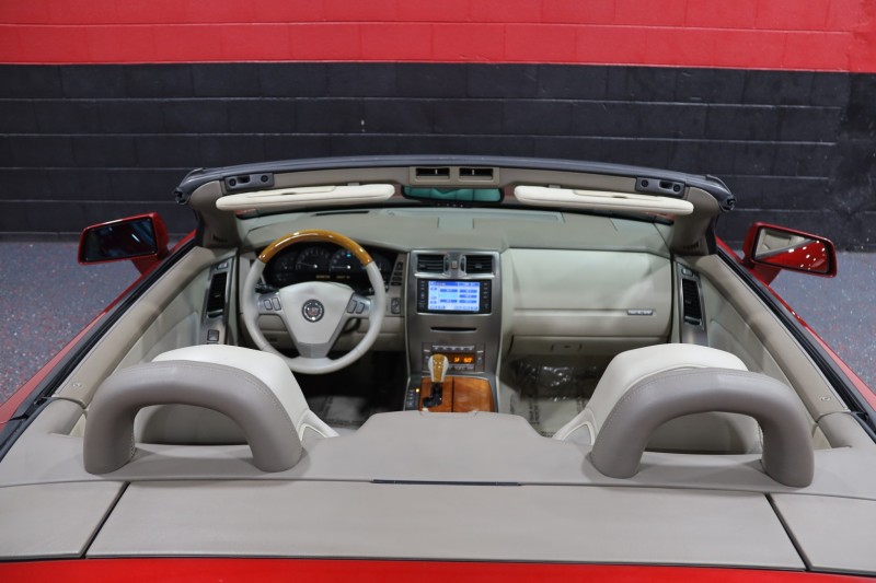 2005 Cadillac XLR 2dr Convertible in , 