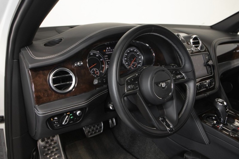 2017 Bentley Bentayga Bentayga W12 ($258,115 MSRP) *ONLY 14,000 MILES* *1-OWNER* in , 