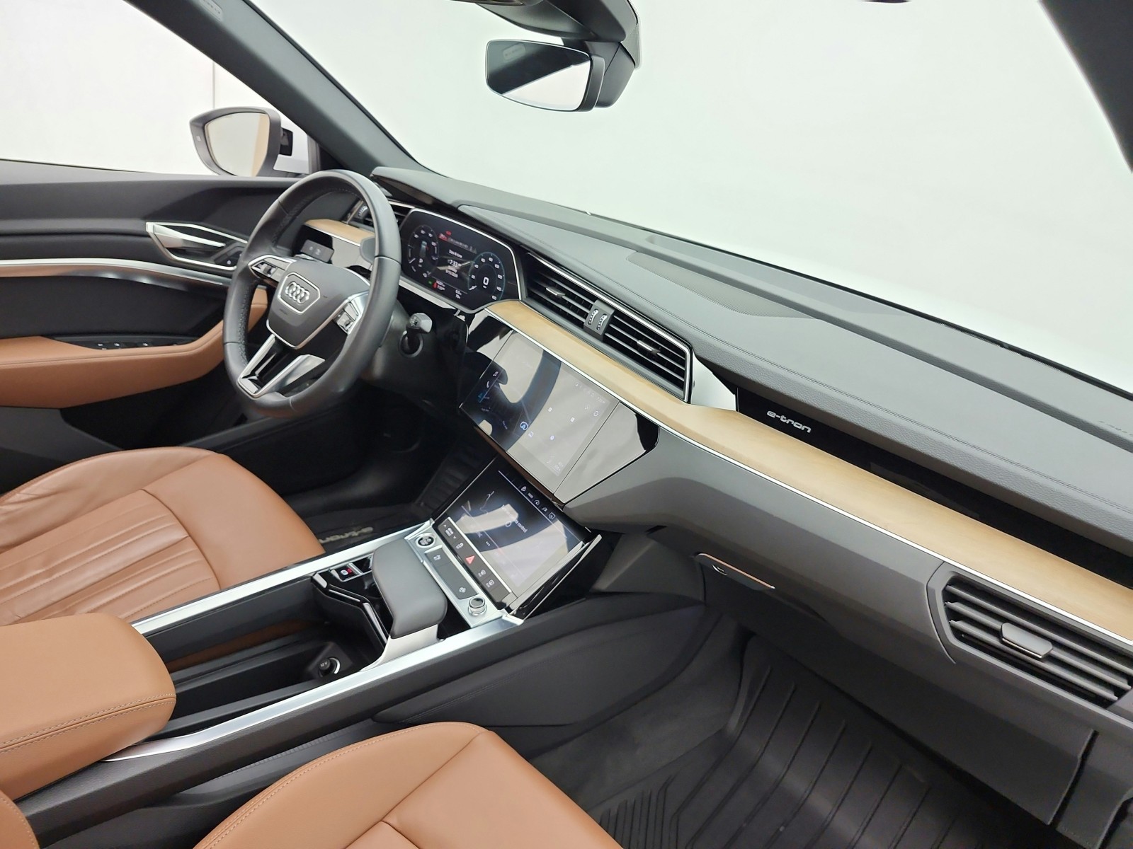 Used 2024 Glacier White Metallic Audi S line Premium image 19