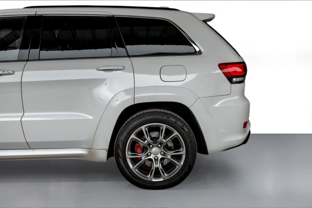 2015 Jeep Grand Cherokee SRT 13