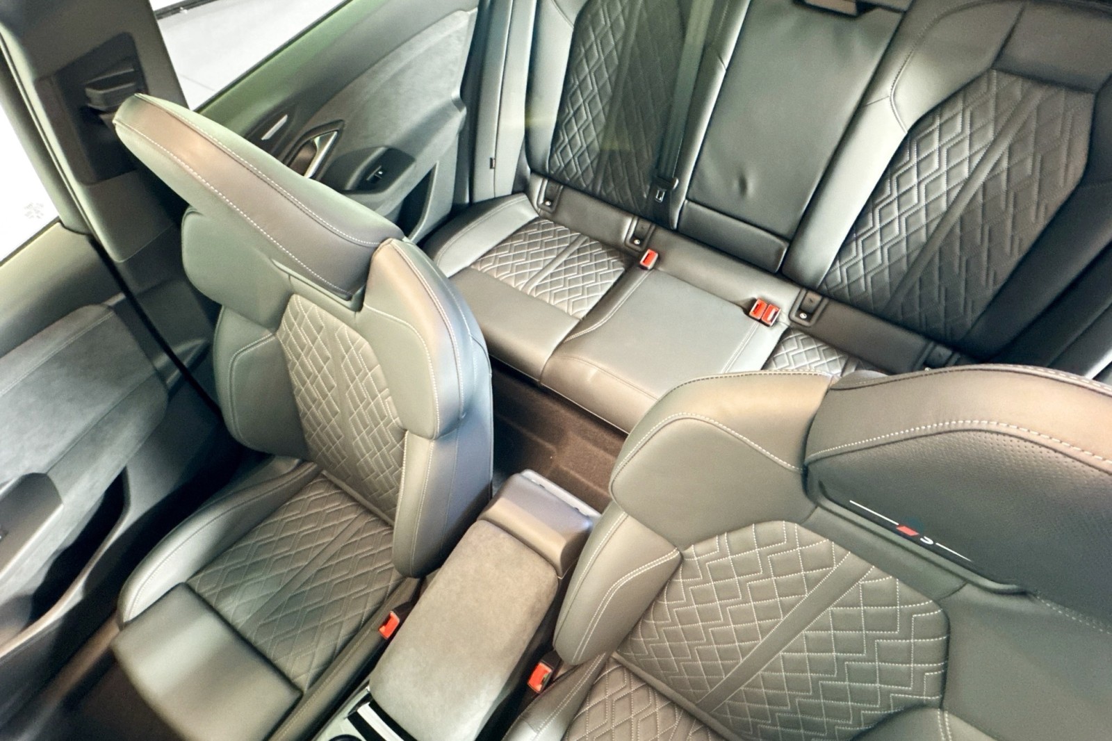 New 2025 Mythos Black Metallic Audi Prestige quattro image 17